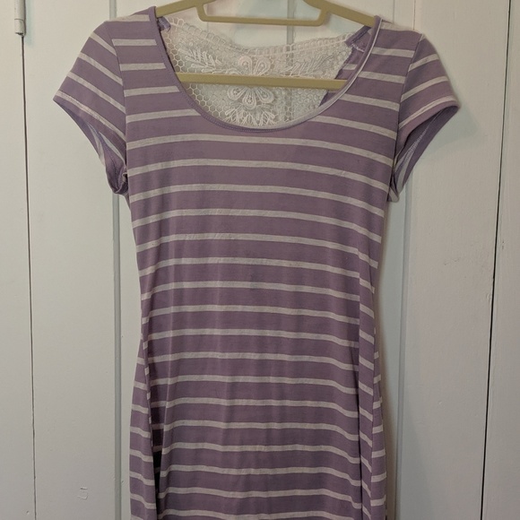 Lilac and Cream Dress - Picture 2 of 2